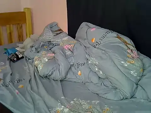 Snapshot of Miss_km chatting on May 26, 2026, 12:31 am Miss km online show from May 26, 2026, 12:31 am