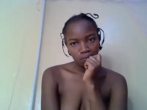 aliana082169 online show from July 15, 2026, 8:43 am