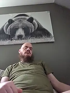 Snapshot of Erickson47 chatting on May 21, 2026, 1:41 pm Erickson47 online show from May 21, 2026, 1:41 pm