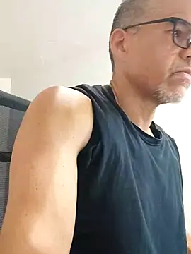 Gaceru01006 online show from May 29, 2026, 2:56 pm