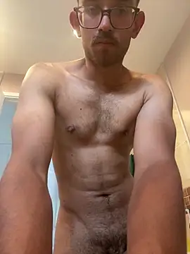 hornyplrfhh online show from June 19, 2026, 1:06 pm