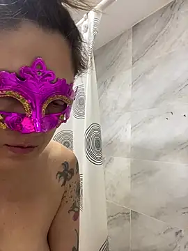 Snapshot of lulupiecitosamor chatting on July 9, 2026, 1:32 pm lulupiecitosamor online show from July 9, 2026, 1:32 pm