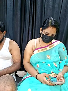 Snapshot of Hornyreshma chatting on July 1, 2026, 4:29 pm Hornyreshma online show from July 1, 2026, 4:29 pm