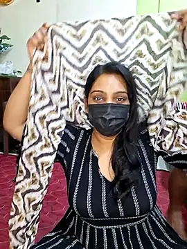 Snapshot of Hornyreshma chatting on July 16, 2026, 5:54 pm Hornyreshma online show from July 16, 2026, 5:54 pm