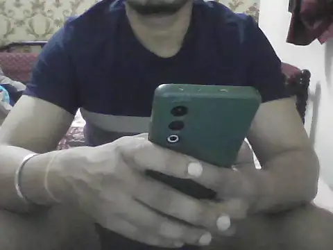 Snapshot of Nivan_7251_1 chatting on May 28, 2026, 6:58 pm Nivan 7251 1 online show from May 28, 2026, 6:58 pm