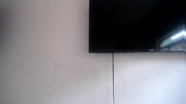 Snapshot of Fox_Loves chatting on July 12, 2026, 9:37 pm Fox Loves online show from July 12, 2026, 9:37 pm