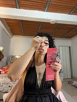 Miily 0 online show from June 27, 2026, 4:07 am