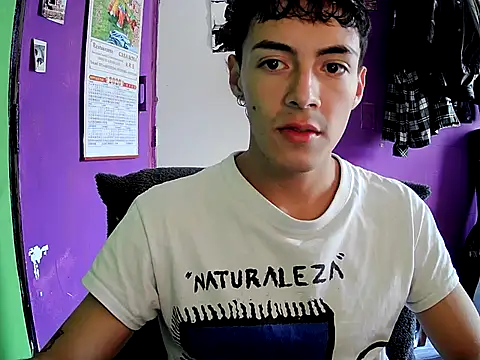 Snapshot of crisanto8 chatting on May 28, 2026, 8:26 pm crisanto8 online show from May 28, 2026, 8:26 pm