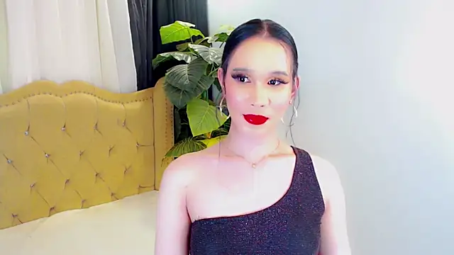 LexiLoreOnTop online show from May 28, 2026, 10:04 pm