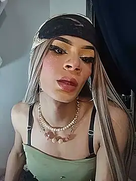 Snapshot of Alaysha_Taylor chatting on May 25, 2026, 2:55 am Alaysha Taylor online show from May 25, 2026, 2:55 am
