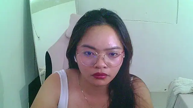 Snapshot of AlethiaBratsch chatting on May 31, 2026, 2:23 pm AlethiaBratsch online show from May 31, 2026, 2:23 pm