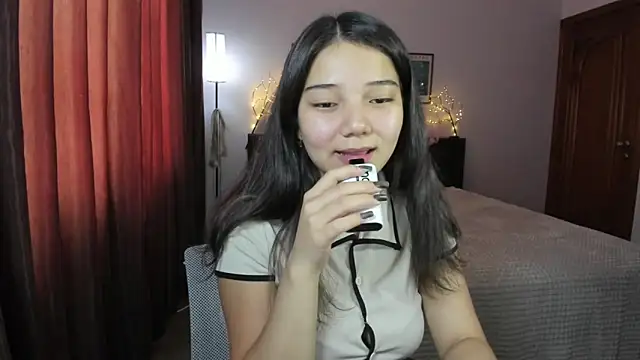 Snapshot of milana_marttt chatting on July 7, 2026, 6:58 am milana marttt online show from July 7, 2026, 6:58 am