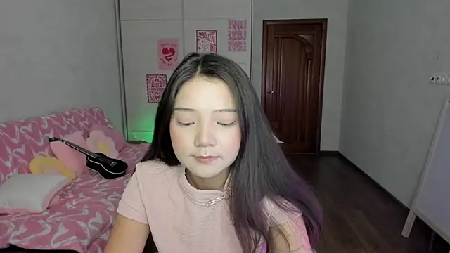 Snapshot of milana_marttt chatting on June 9, 2026, 4:13 am milana marttt online show from June 9, 2026, 4:13 am