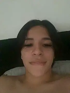 Snapshot of brankinhahott chatting on July 16, 2026, 12:46 pm brankinhahott online show from July 16, 2026, 12:46 pm