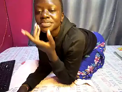 Snapshot of ebony_lovie chatting on July 19, 2026, 5:49 am ebony lovie online show from July 19, 2026, 5:49 am