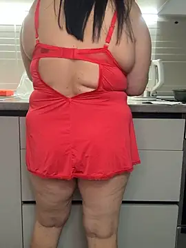 Snapshot of Love__beby chatting on May 27, 2026, 6:37 pm Love beby online show from May 27, 2026, 6:37 pm