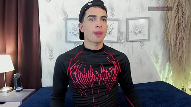 willy diamond online show from July 17, 2026, 8:17 pm