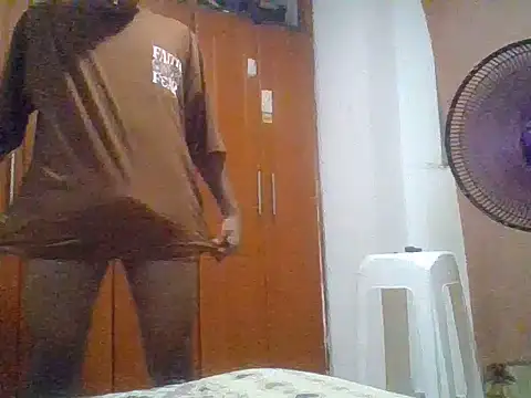 Snapshot of LeonMarcus chatting on May 27, 2026, 1:26 am LeonMarcus online show from May 27, 2026, 1:26 am