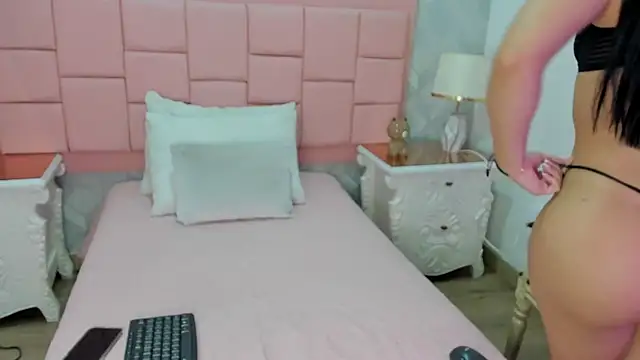 Snapshot of abbye_rose chatting on July 10, 2026, 7:58 pm abbye rose online show from July 10, 2026, 7:58 pm