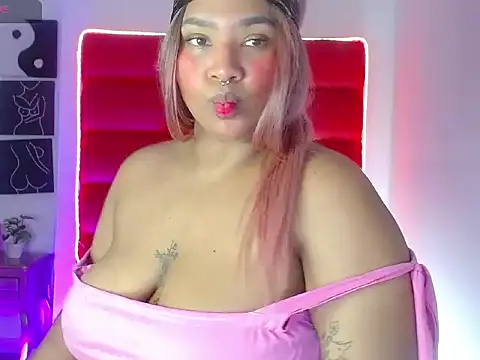 Snapshot of cindysex_ chatting on July 11, 2026, 8:03 am cindysex online show from July 11, 2026, 8:03 am