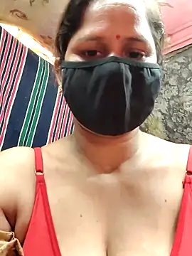 Hot rie92 online show from May 29, 2026, 1:11 am