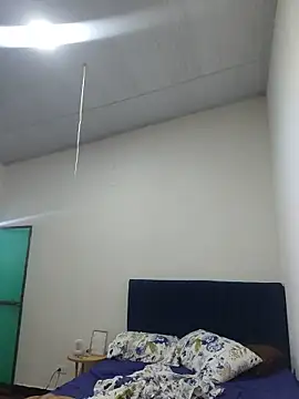 Snapshot of Young-Soo chatting on June 14, 2026, 8:21 pm Young-Soo online show from June 14, 2026, 8:21 pm