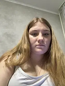 Snapshot of Flowers889 chatting on May 28, 2026, 10:15 pm Flowers889 online show from May 28, 2026, 10:15 pm