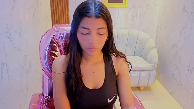 Snapshot of valentina_gomez_s chatting on June 4, 2026, 12:54 pm valentina gomez s online show from June 4, 2026, 12:54 pm