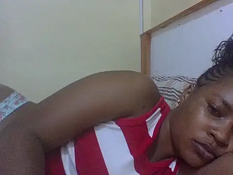 Prettydoll2 online show from May 27, 2026, 1:15 am