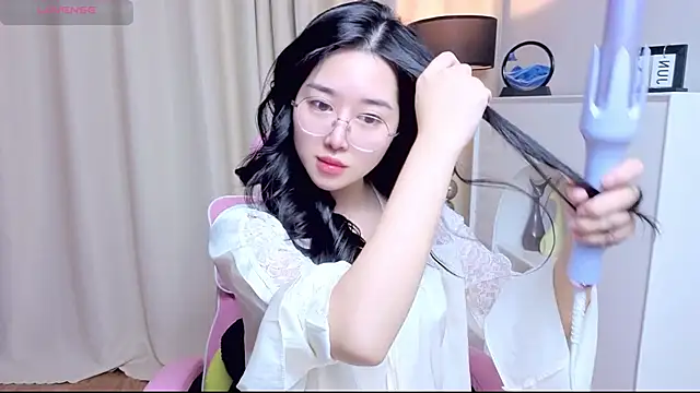 Snapshot of miuu6868 chatting on June 12, 2026, 2:31 am miuu6868 online show from June 12, 2026, 2:31 am