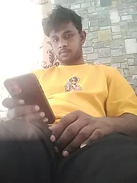 Snapshot of Raa9990 chatting on July 19, 2026, 8:56 am Raa9990 online show from July 19, 2026, 8:56 am
