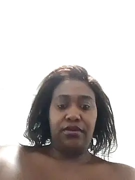 Snapshot of loveyie chatting on July 17, 2026, 2:31 am loveyie online show from July 17, 2026, 2:31 am