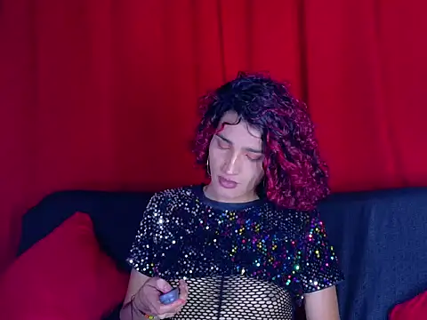aura sterling online show from May 30, 2026, 8:25 pm