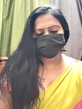 Snapshot of Meera_mia chatting on June 11, 2026, 10:51 pm Meera mia online show from June 11, 2026, 10:51 pm