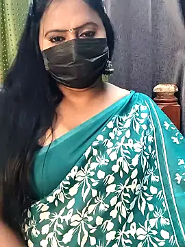Snapshot of Meera_mia chatting on May 31, 2026, 7:03 pm Meera mia online show from May 31, 2026, 7:03 pm