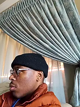 Snapshot of MbeshePTA chatting on July 15, 2026, 12:23 pm MbeshePTA online show from July 15, 2026, 12:23 pm