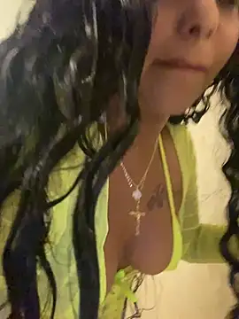 Snapshot of mina_hammani chatting on May 30, 2026, 4:56 pm mina hammani online show from May 30, 2026, 4:56 pm