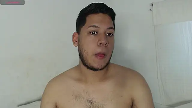 Snapshot of nicolas_cr1 chatting on May 29, 2026, 9:10 pm nicolas cr1 online show from May 29, 2026, 9:10 pm