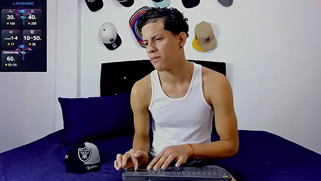 theo bigcock  online show from July 16, 2026, 6:49 pm