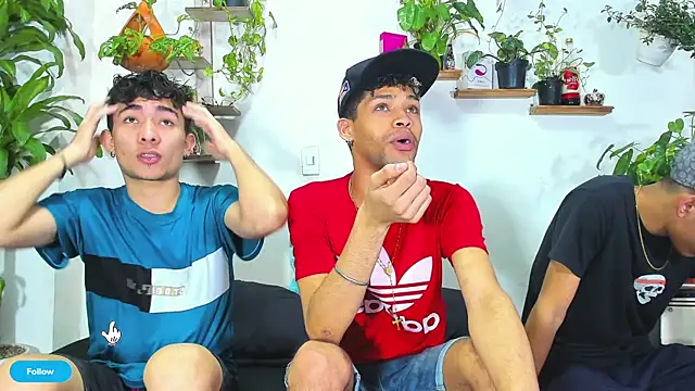 STRANGER BOYS online show from May 25, 2026, 10:19 pm
