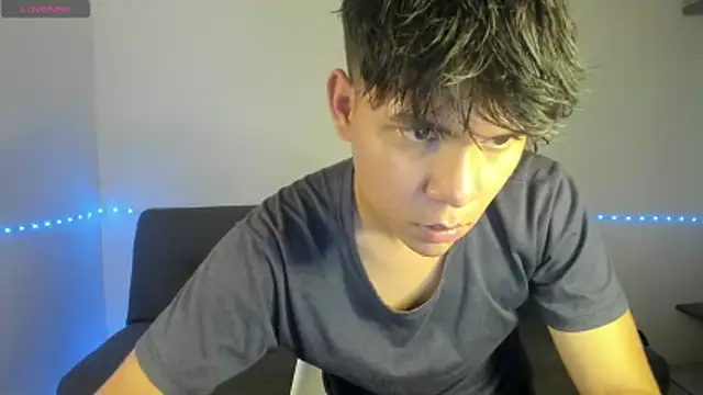 Snapshot of cuitealex chatting on May 29, 2026, 5:35 am cuitealex online show from May 29, 2026, 5:35 am