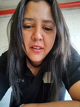 grandotavenus185 online show from June 19, 2026, 1:50 pm