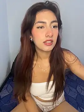 Snapshot of velariasoft_ chatting on June 2, 2026, 4:40 pm velariasoft online show from June 2, 2026, 4:40 pm