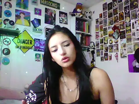 angelgirl2006 online show from June 4, 2026, 8:24 pm