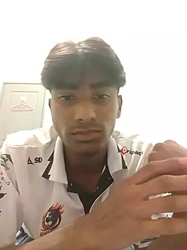 Snapshot of Mohan17 chatting on June 19, 2026, 7:09 pm Mohan17 online show from June 19, 2026, 7:09 pm