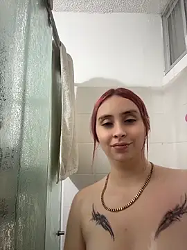 Snapshot of Sophia_LuxxX chatting on June 7, 2026, 1:55 am Sophia LuxxX online show from June 7, 2026, 1:55 am