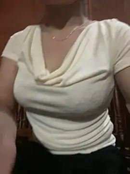 Snapshot of Ure_sexy chatting on June 2, 2026, 11:54 am Ure sexy online show from June 2, 2026, 11:54 am