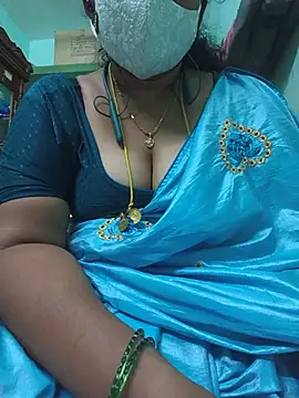Tamil-kaviya98 online show from June 23, 2026, 10:08 pm
