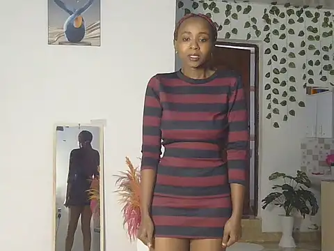 Snapshot of Skyy_Brown chatting on June 10, 2026, 6:36 am Skyy Brown online show from June 10, 2026, 6:36 am