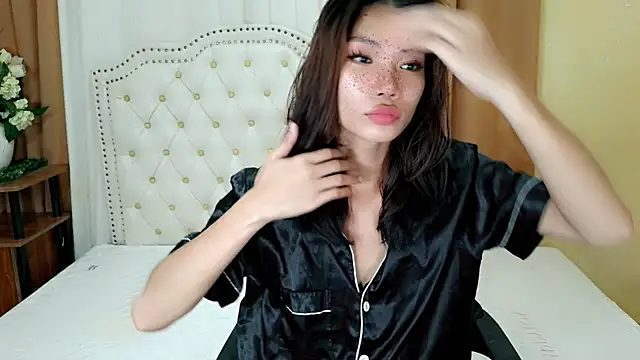 Snapshot of Itsbabytira chatting on June 6, 2026, 5:01 am Itsbabytira online show from June 6, 2026, 5:01 am